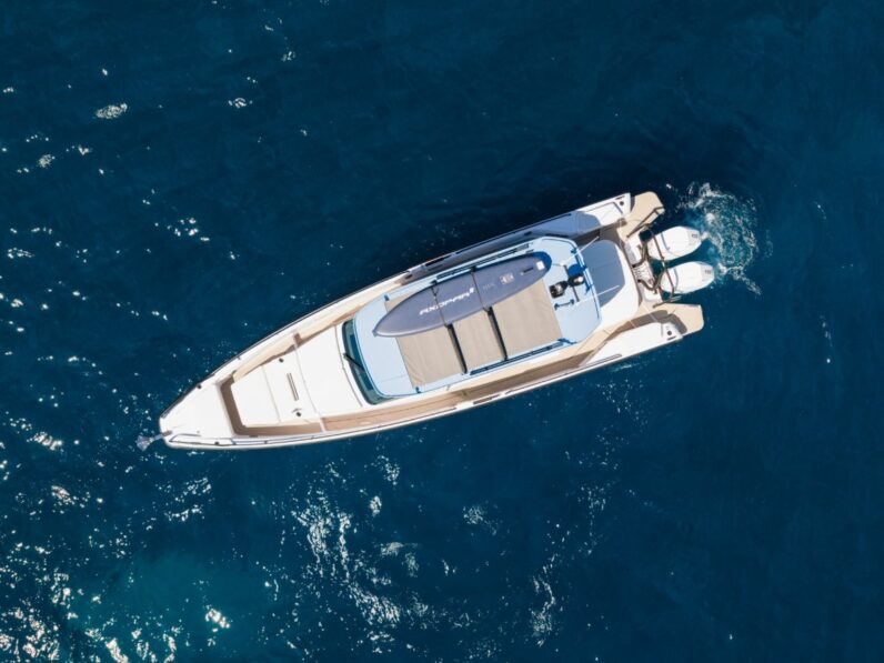 Axopar 37 Sun Top
