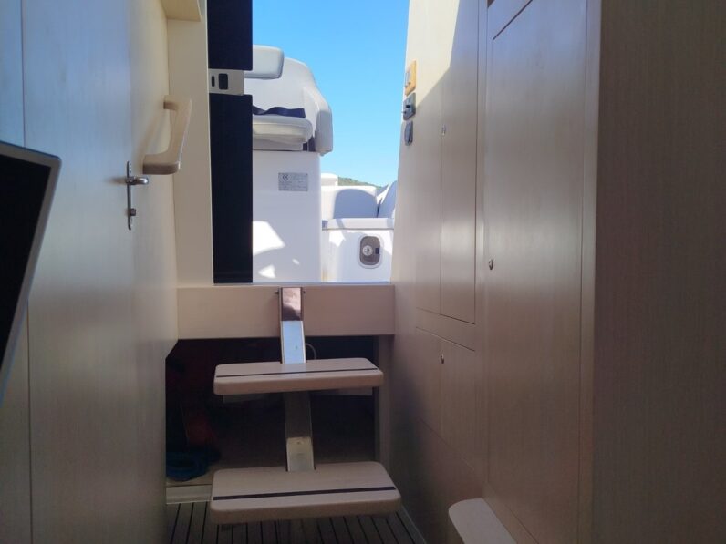 NOAH 36 CABIN
