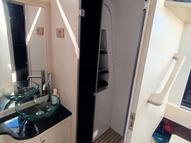NOAH 36 CABIN